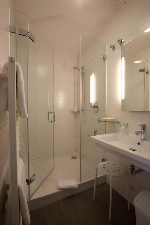 Hotel Am Alten Park 아우크스부르크