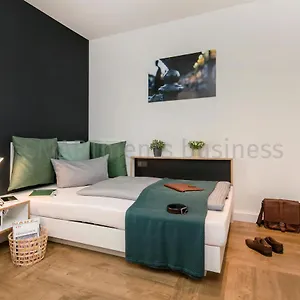 Aparthotel Smartments Business Prenzlauer Berg Berlino